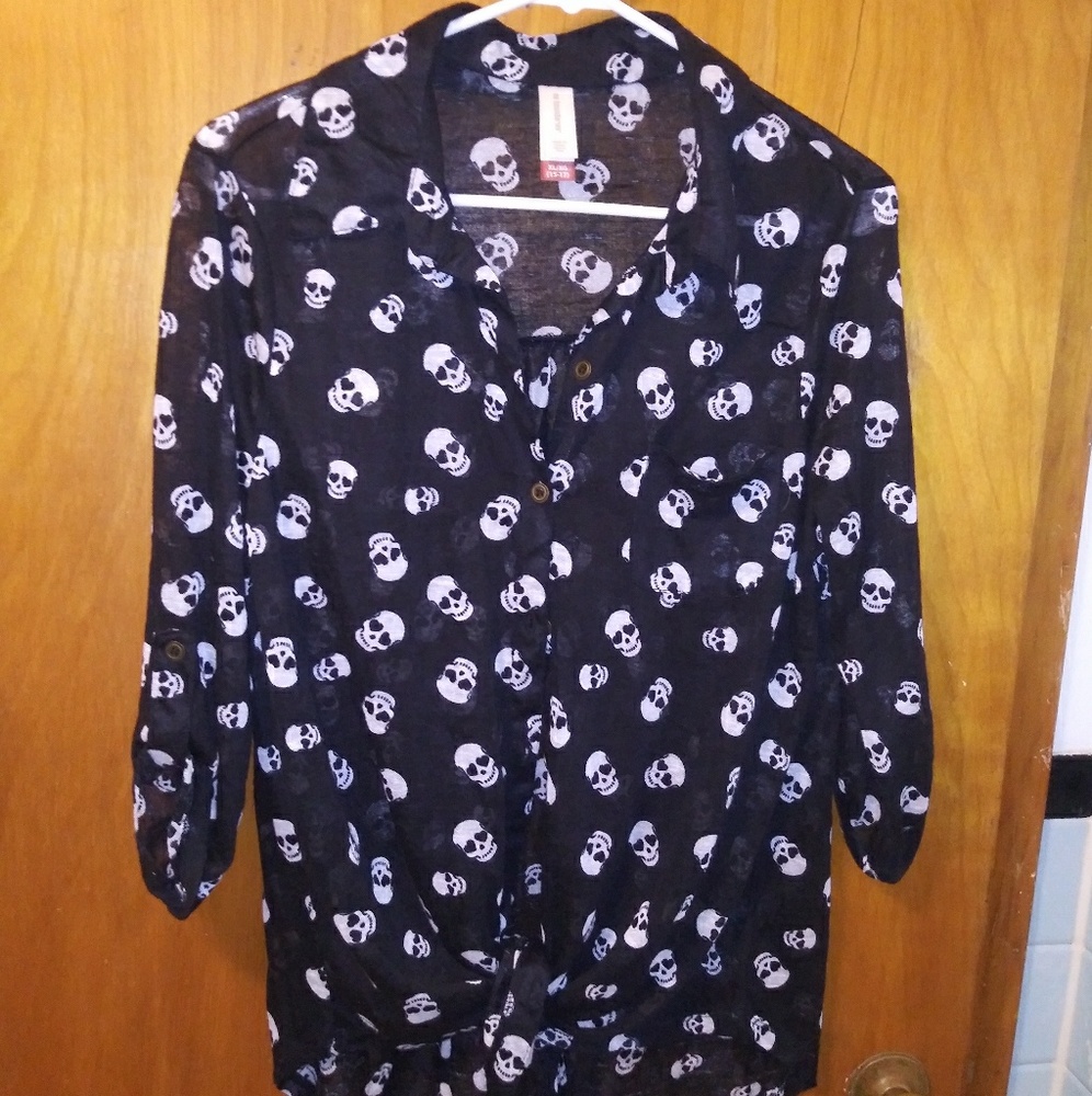 Skull shirt